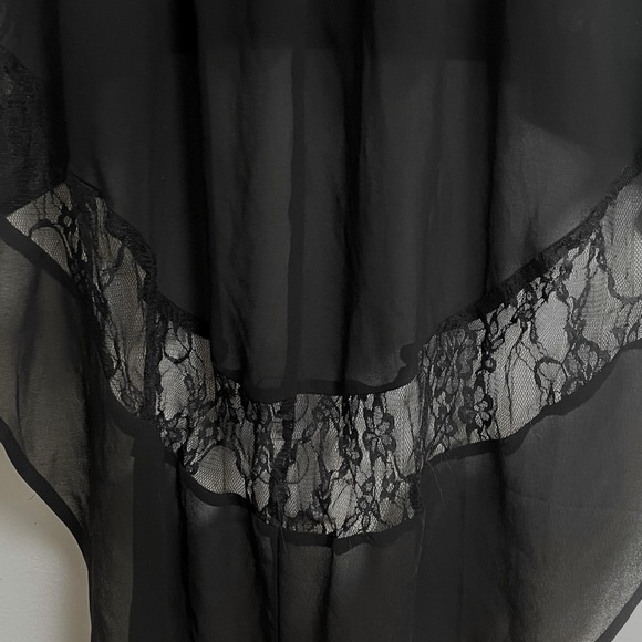 early 2000s black high-low dress with lace detail - Picture 3 of 3